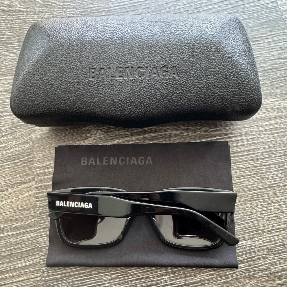 Balenciaga Max Square AF Sunglasses - Picture 5 of 12